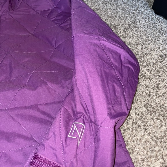 Brand New w/tags Girls Nitro jacket - Picture 3 of 10